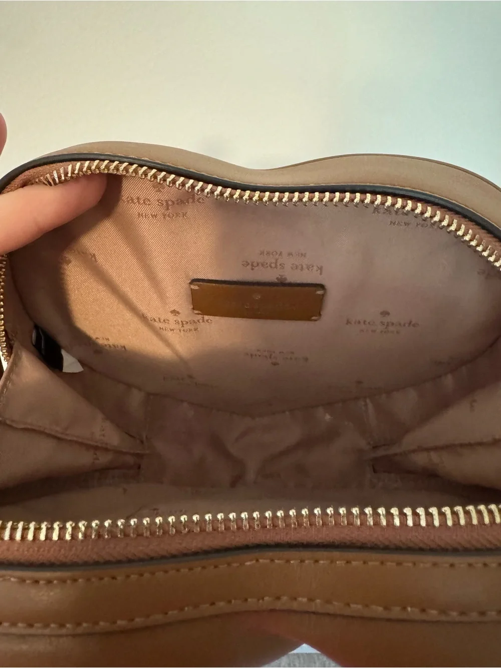 kate spade Brown & Cream Pretzel-Shaped Crossbody Bag with Mustard Packet Zipper - Picture 9 of 17